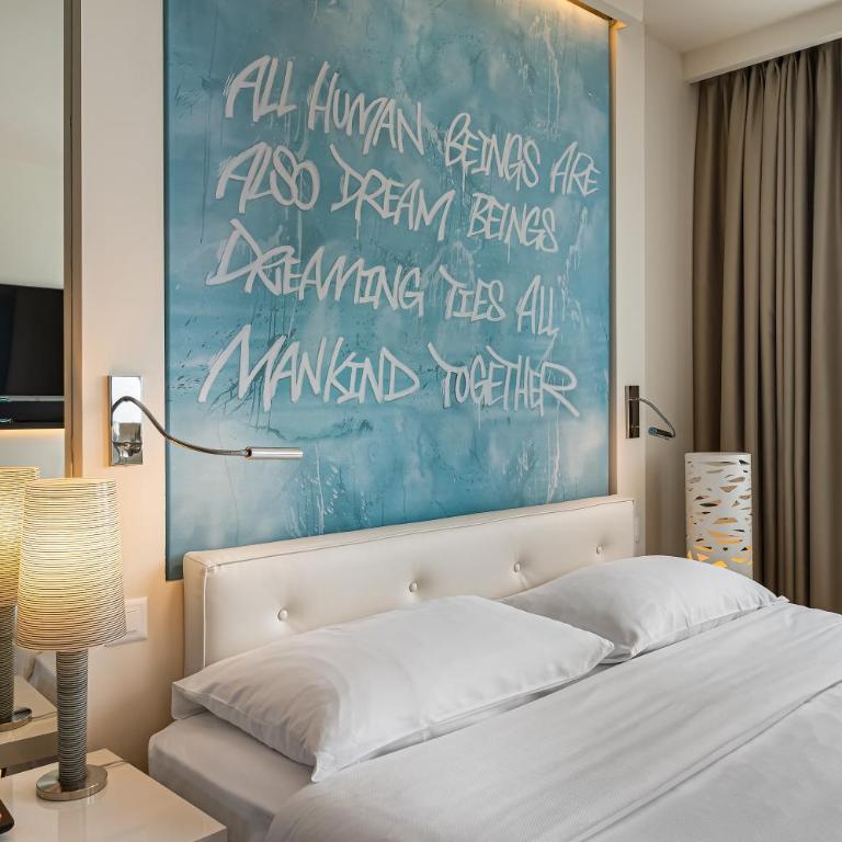 N’vY Manotel - Chambre Premium - 4