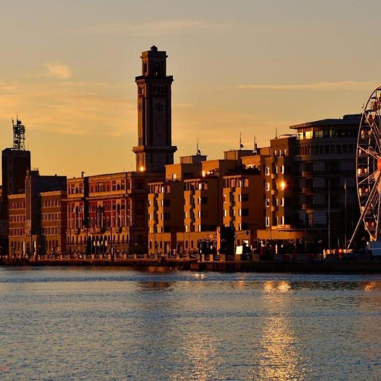 STAZIONE BARI CENTRALE - Appartamento Moderno - Netflix & Amazon Prime Video - One-Bedroom Apartment - 39