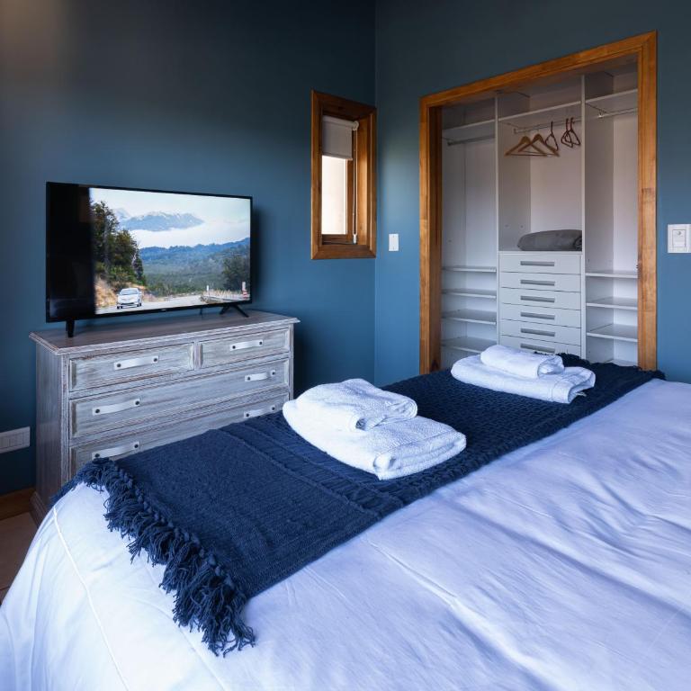 Oliver Mountain Home Blue - Chalet Superior - 13