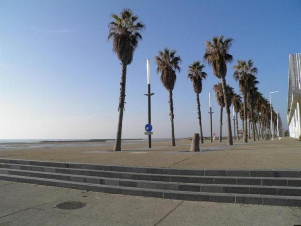 STUDIO 4 PERSONNES A 2Mn DE LA PLAGE - Studio - 29
