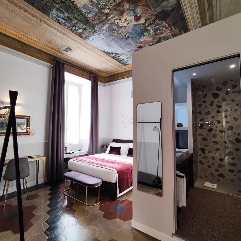 Visconti Suites by FNA Hospitality Roma - Deluxe Suite mit Kingsize-Bett - 1