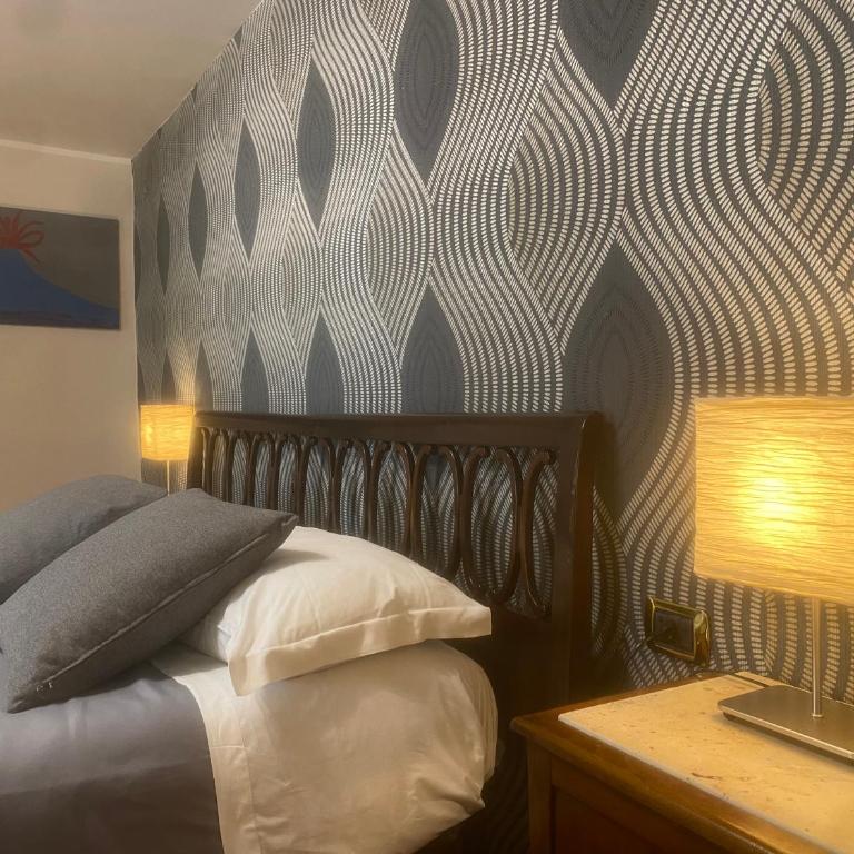 Magione Serra , dimora partenopea - Entire Apartment with two bathrooms - 3