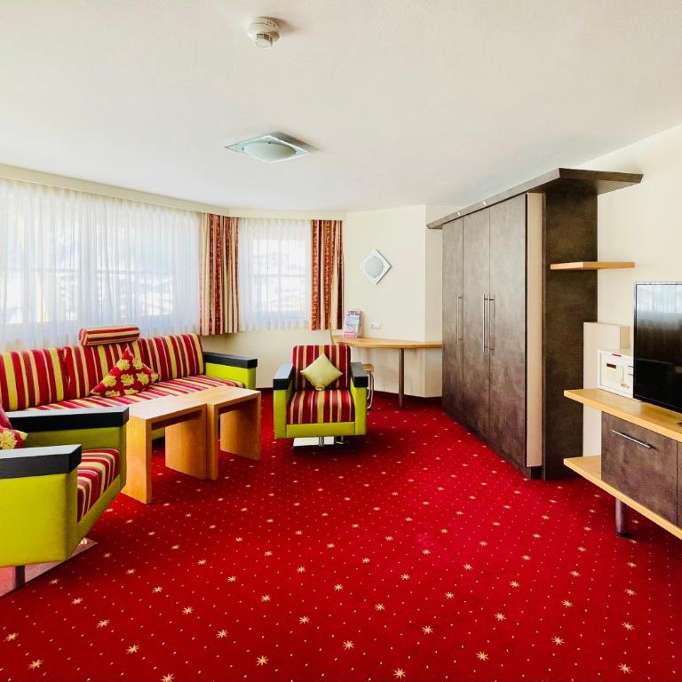 Wellness- und Familienhotel Egger - Familiensuite - 2