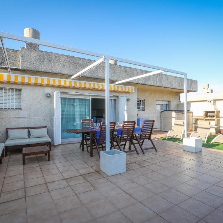 SalouBlues barbecue, pool, 70m terrace - Apartamento Ático - 6