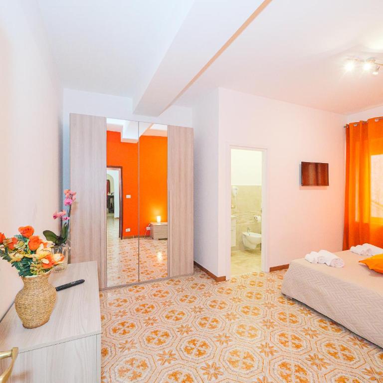 Maison Flavia - Three-Bedroom Apartment - 11
