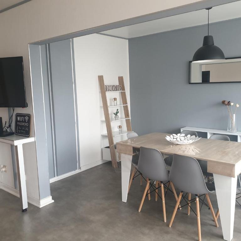 Mulhouse,Grand appart cosy&lumineux, 78m2 , pour 5 personnes - Apartamento de 2 dormitorios - 4
