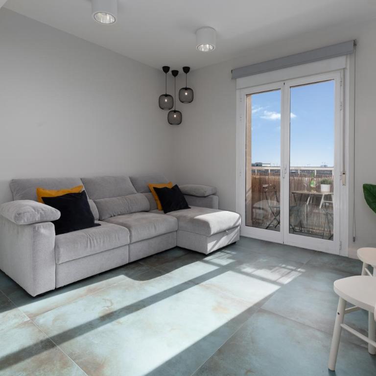 Your home at Valencia, Marina Real - Three-Bedroom Apartment - 20