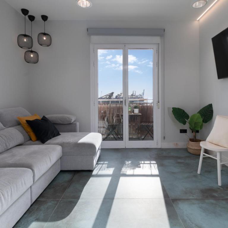 Your home at Valencia, Marina Real - Three-Bedroom Apartment - 21