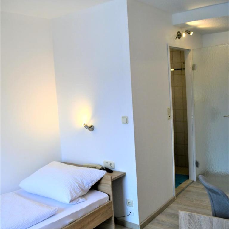 Haus am Bach - Kleines Zweibettzimmer - 7