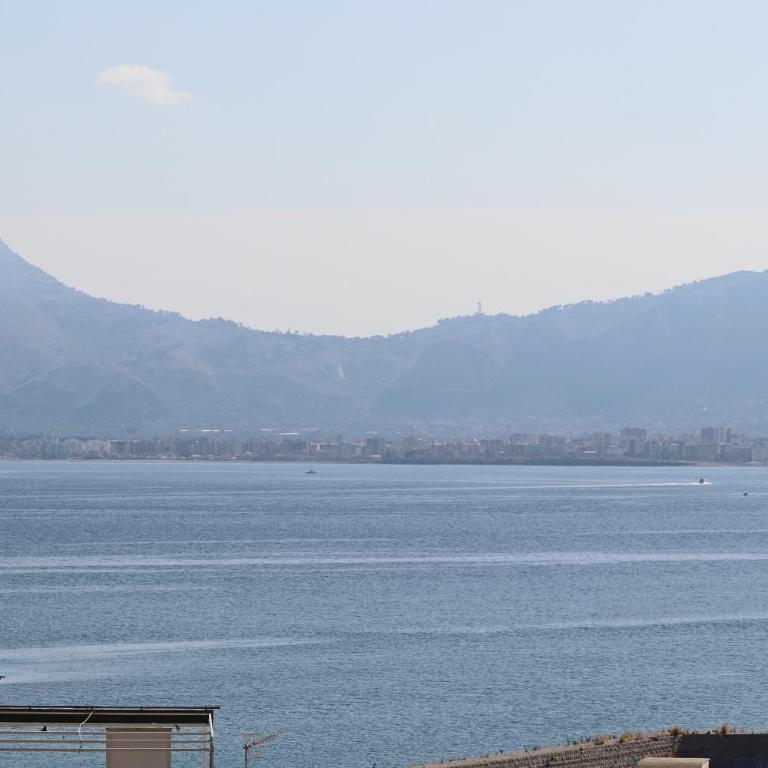 Casa de Paoli - Vista Mare Arenella, Palermo con Parcheggio Privato - Appartamento con 1 Camera da Letto - 33