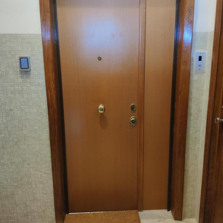 Suite Maison Tropical - Luxury Apartment con Jacuzzi - Bari Centro - Appartamento con 2 Camere da Letto - 55
