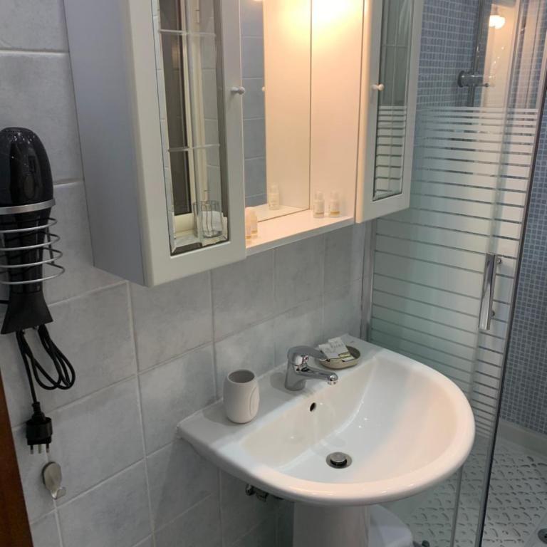 Centro storico Napoli La casa di Ciro - Casa con 1 Camera da Letto - 79