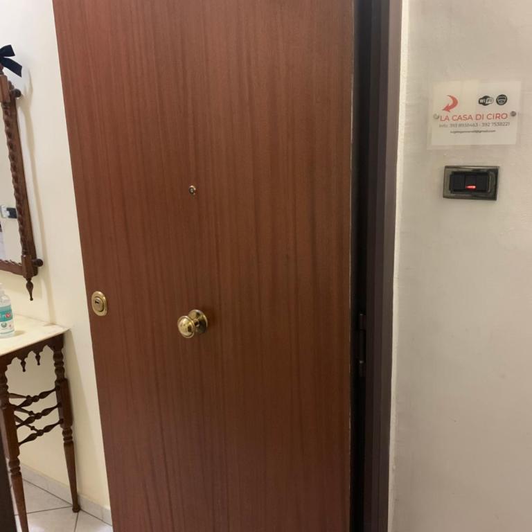 Centro storico Napoli La casa di Ciro - Casa con 1 Camera da Letto - 89