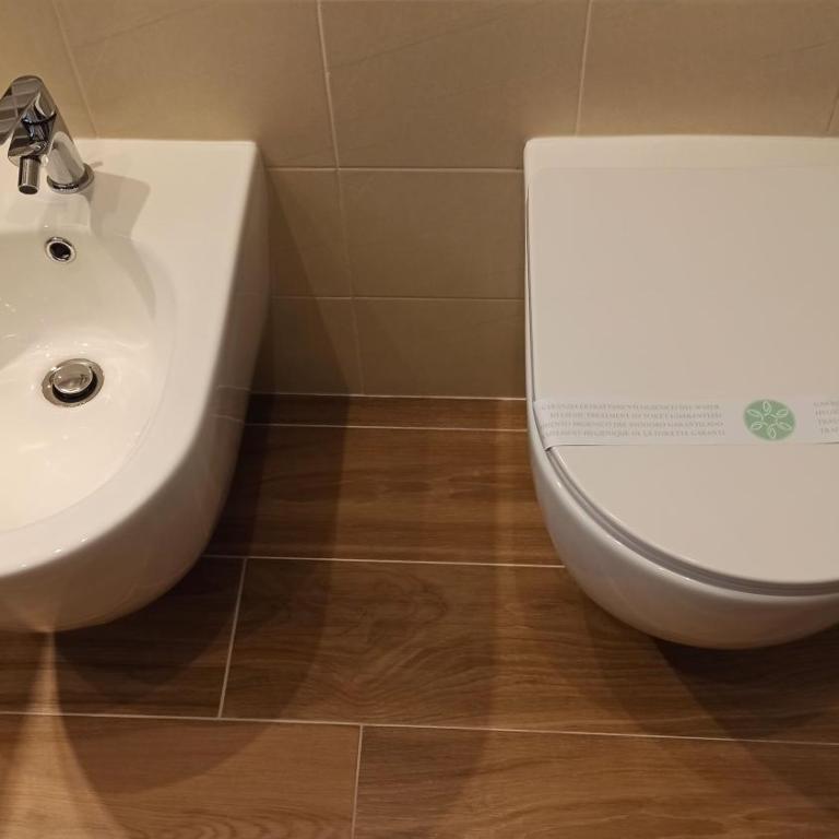 Suite Maison Tropical - Luxury Apartment con Jacuzzi - Bari Centro - Appartamento con 2 Camere da Letto - 50