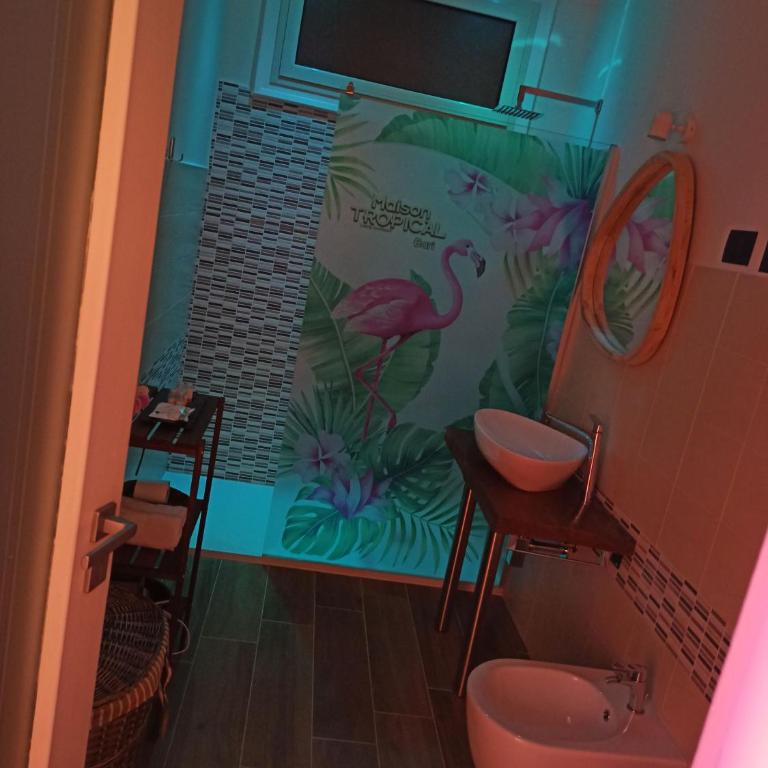 Suite Maison Tropical - Luxury Apartment con Jacuzzi - Bari Centro - Appartamento con 2 Camere da Letto - 49