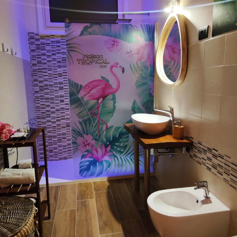 Suite Maison Tropical - Luxury Apartment con Jacuzzi - Bari Centro - Appartamento con 2 Camere da Letto - 48