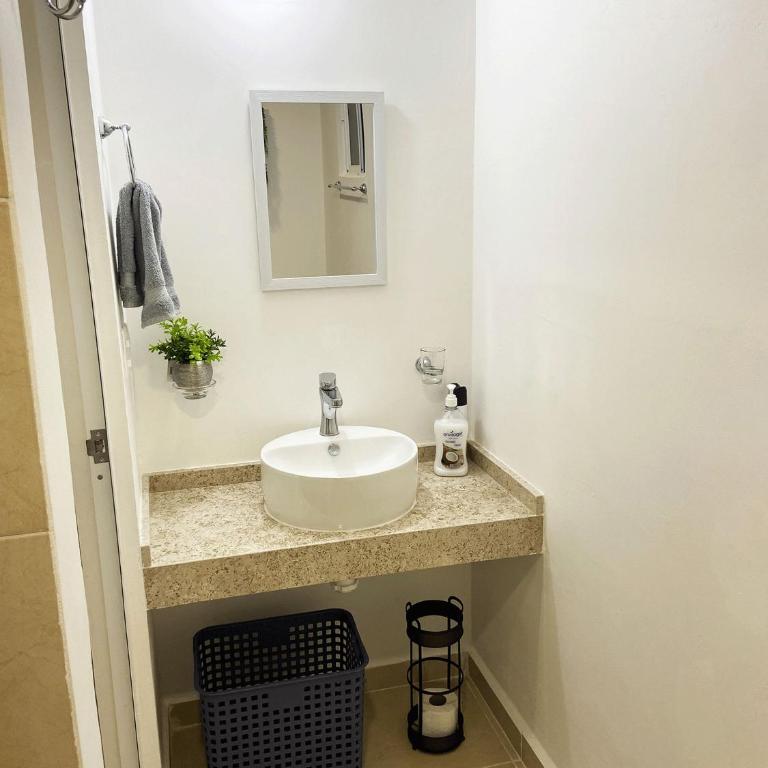 Angels Beach Condo con Piscina, Parking y Parque - Three-Bedroom Apartment - 17