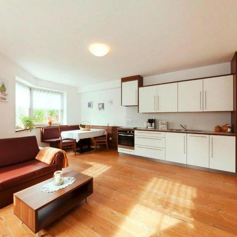 Apartment in Dolomites with Pool Access - Apartamento de 2 dormitorios - 21