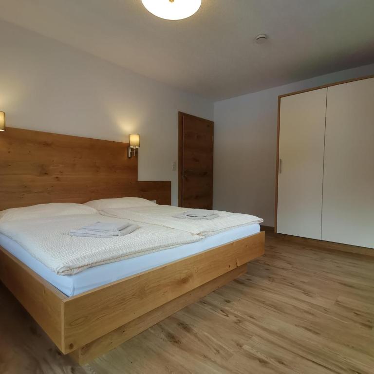 Appartement Kröll Katharina - Apartment mit Blick auf die Berge - 12
