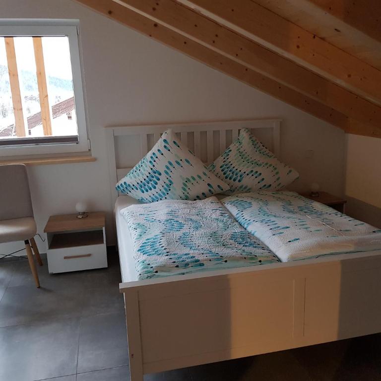 Ferienwohnung Gelb - Chiemgau Karte - Apartment mit Blick auf die Berge - 16