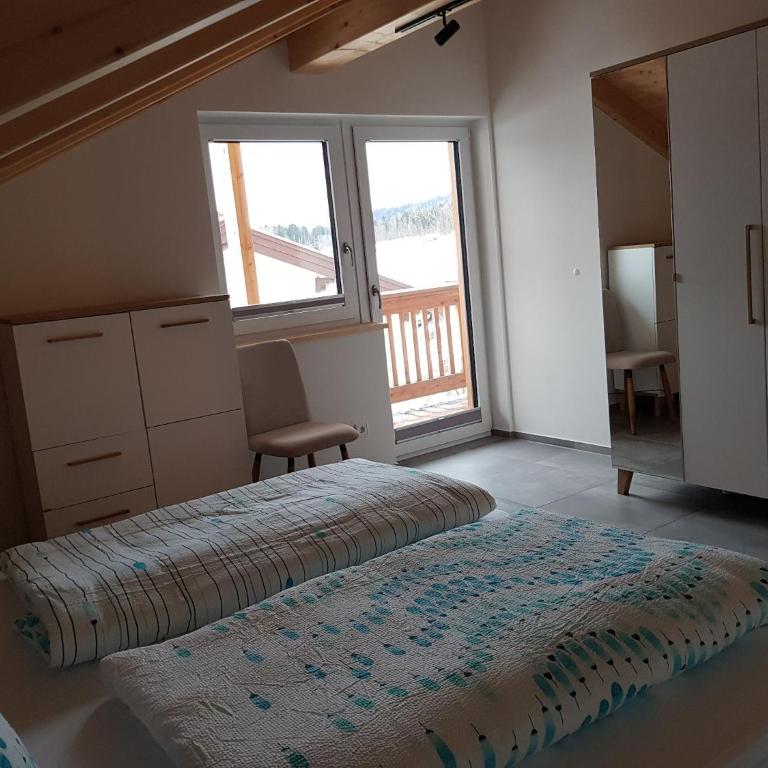 Ferienwohnung Gelb - Chiemgau Karte - Apartment mit Blick auf die Berge - 14