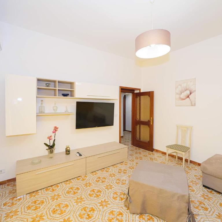 Maison Flavia - Three-Bedroom Apartment - 3