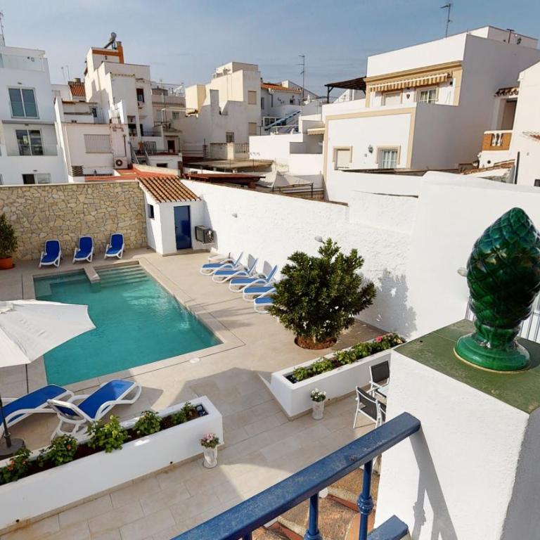 5 Bedroom-PrivatePool-Balcony-Sea View-Nerja - Habitación Doble con vistas al parque - 6