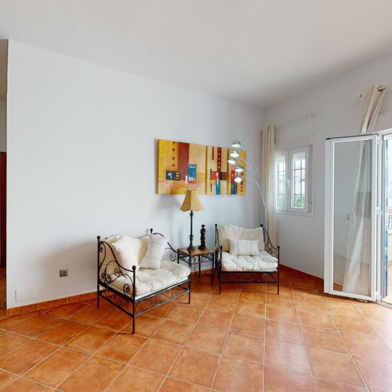 5 Bedroom-PrivatePool-Balcony-Sea View-Nerja - Habitación Doble con vistas al parque - 35