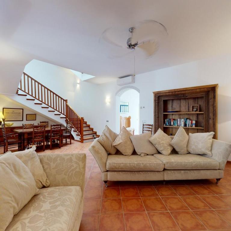5 Bedroom-PrivatePool-Balcony-Sea View-Nerja - Habitación Doble con vistas al parque - 16