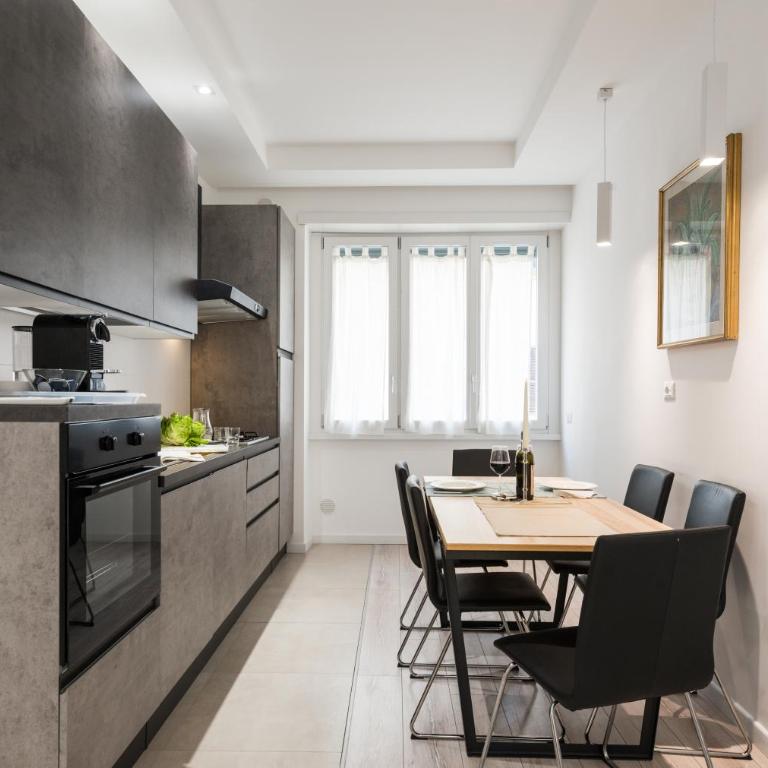 Vatican Townhouse - Three-Bedroom Apartment - 6