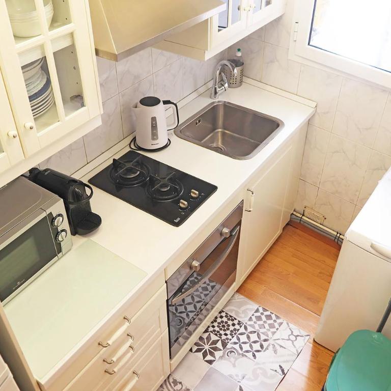 Bcn-rentals apartments in the Old town - Standard Two-Bedroom Apartment - 11