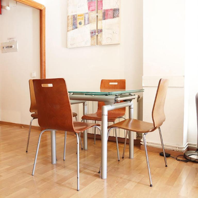 Bcn-rentals apartments in the Old town - Standard Two-Bedroom Apartment - 25