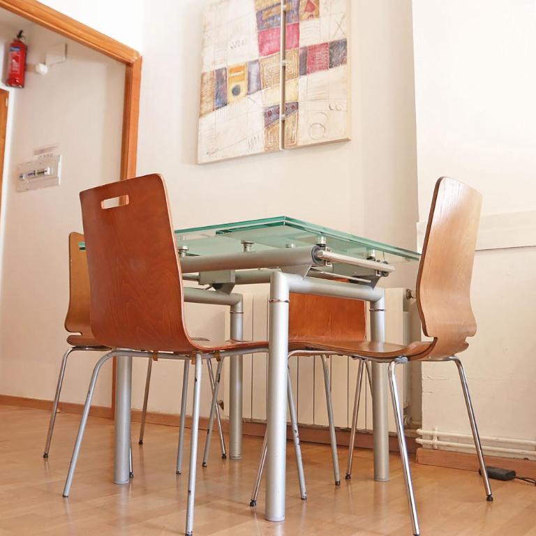 Bcn-rentals apartments in the Old town - Standard Two-Bedroom Apartment - 26