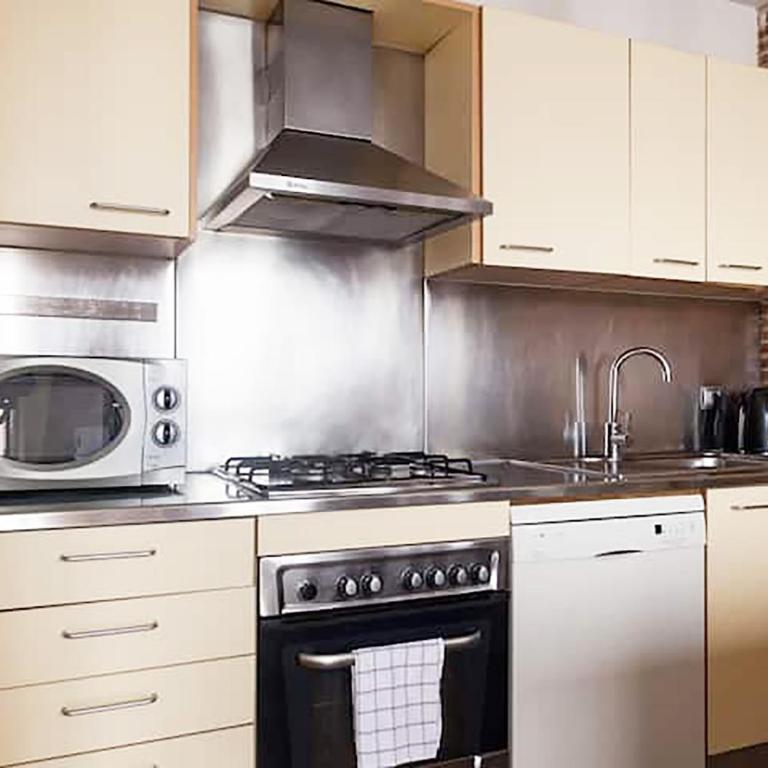 Bcn-rentals apartments in the Old town - Two-Bedroom Apartment - 11