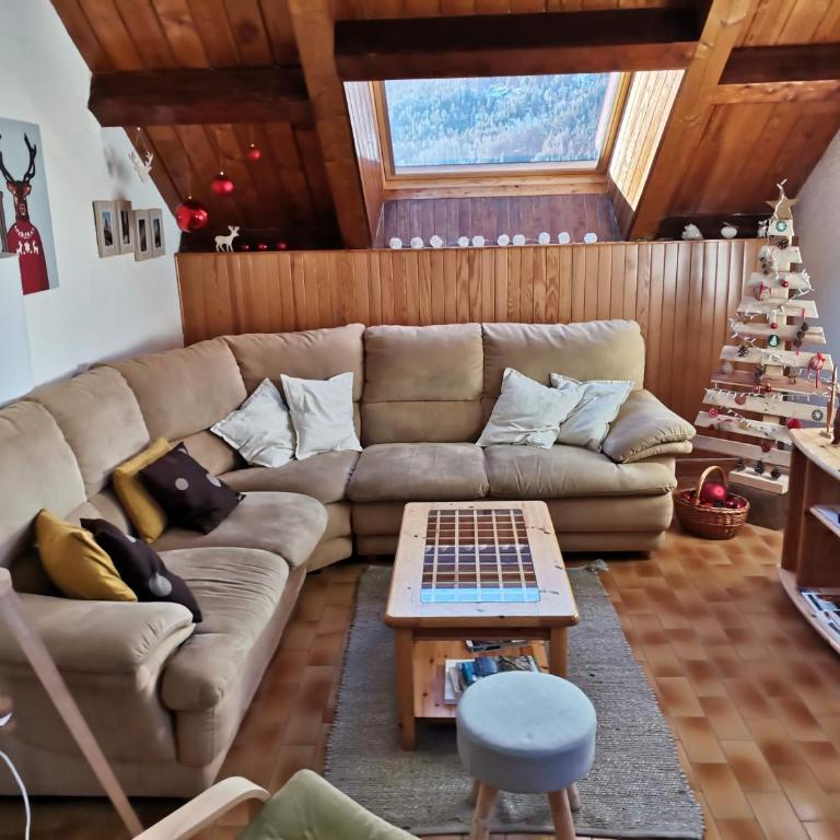 APPARTEMENT T3 60M2 à Briançon dans résidence calme avec 7 couchages - Appartement 2 Chambres - 2
