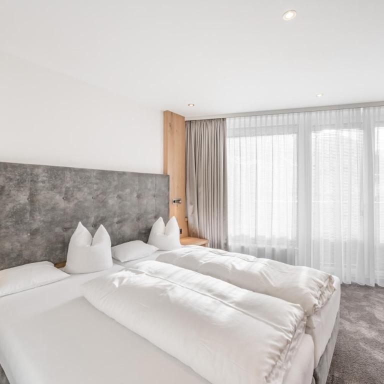 Hotel Garni Christine - Suite mit Balkon - 2