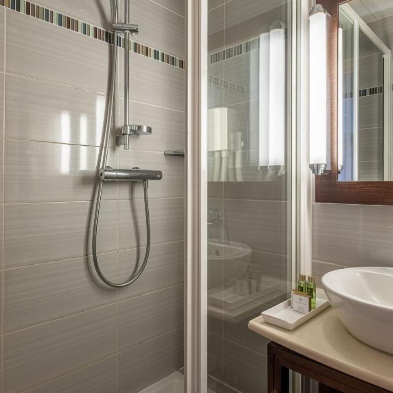 Hôtel 85 Saint Honore - Chambre Double Classique - Vue sur Cour - 4