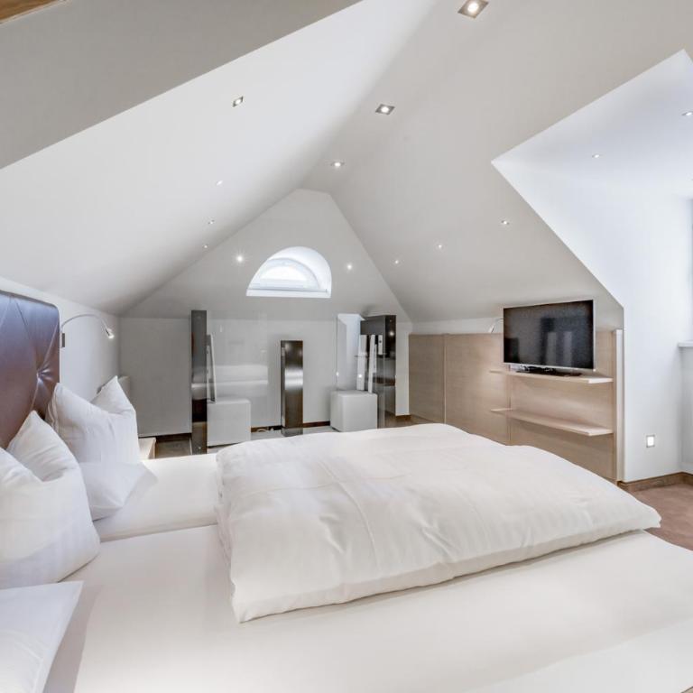 Hotel Garni Christine - Suite mit Bergblick - 3