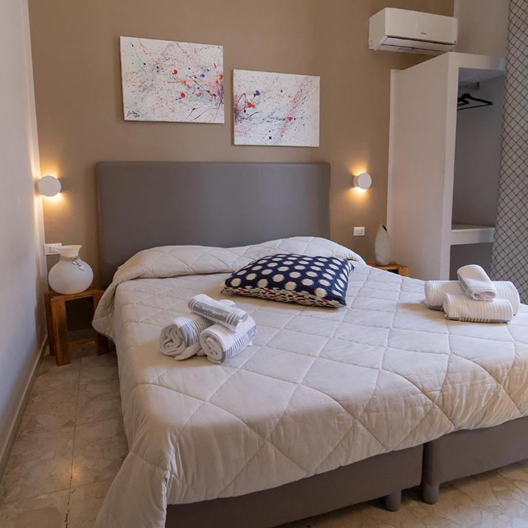 PC Boutique H, Sea View by ClaPa group - Camera Matrimoniale Superior - 8