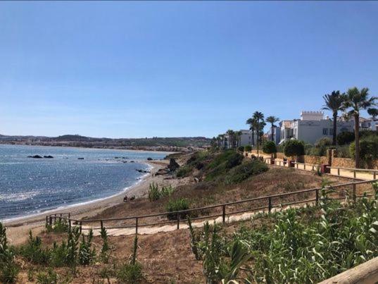 Frontline Beach Apartment, La Perla de la Bahia, Bahia de Casares - Estepona - Apartamento de 3 dormitorios - 44