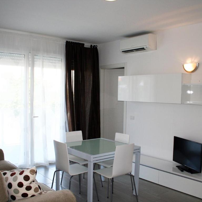 Residence Fanny - Appartamento con 2 Camere da Letto e Vista Mare - 6