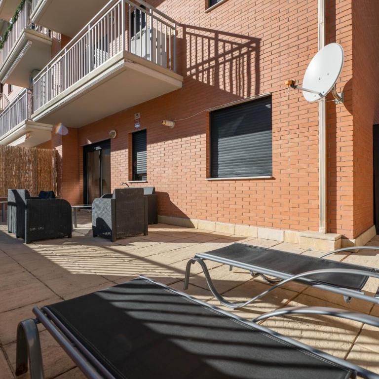 Apartamento en Sabiñánigo con amplia y soleada terraza - Apartment mit 2 Schlafzimmern - 31
