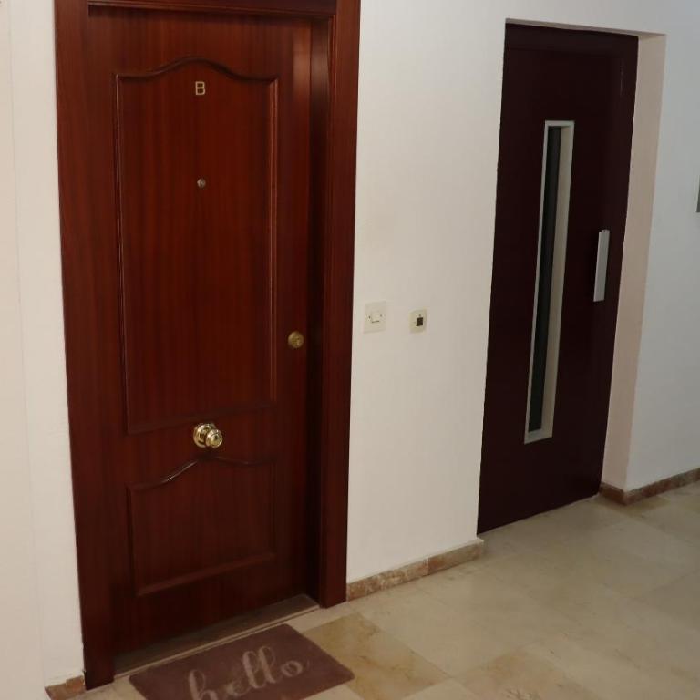 Moderno apartamento. La mejor urbanización Gandia. - Apartamento de 2 dormitorios - 36