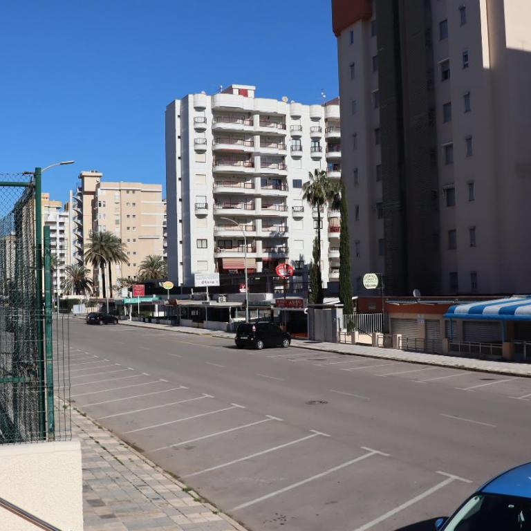 Moderno apartamento. La mejor urbanización Gandia. - Apartamento de 2 dormitorios - 65