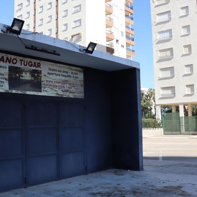 Moderno apartamento. La mejor urbanización Gandia. - Apartamento de 2 dormitorios - 73
