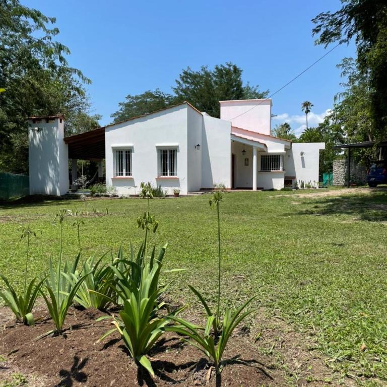 DIVINA Y COMODA CASA EN SAN LORENZO PARA 5 PERSONAS!! - Casa de 3 dormitorios - 10