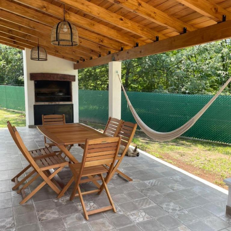 DIVINA Y COMODA CASA EN SAN LORENZO PARA 5 PERSONAS!! - Casa de 3 dormitorios - 30