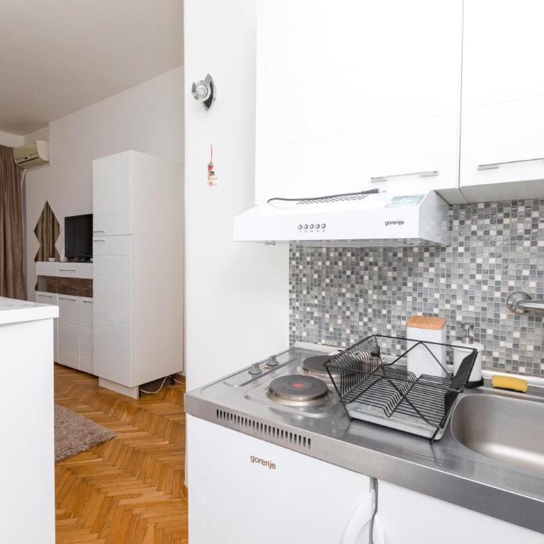1st Belgrade Apartment - Deluxe King Studio - 28