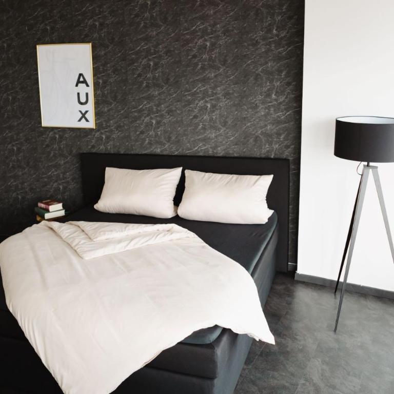 Hohes Apartment mit Weitblick über Augsburg - One-Bedroom Apartment - 3