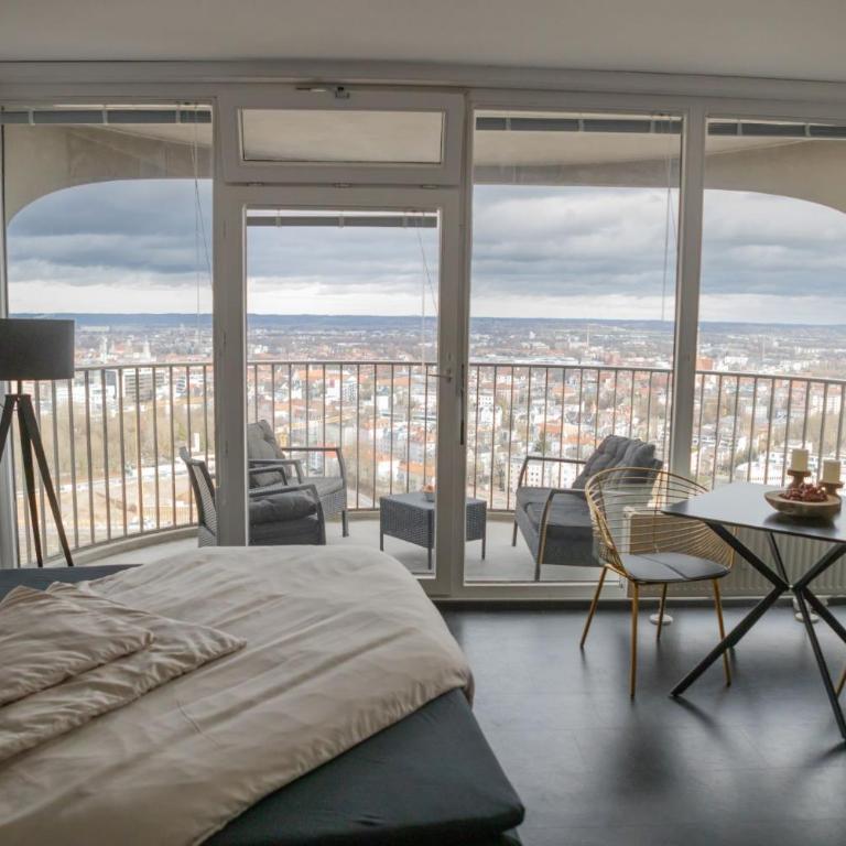 Hohes Apartment mit Weitblick über Augsburg - One-Bedroom Apartment - 5
